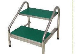 MN-SUS031 - Two-Step Stool