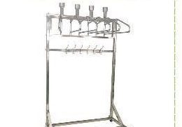 MN-SUS089 - Apron and Boot Rack