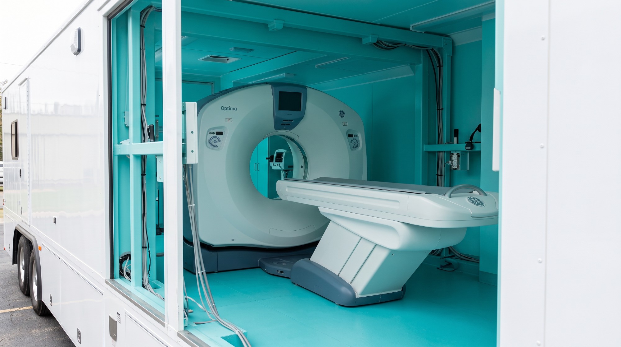 GE Optima 660 CT Scanner in 2010 Medicoach Trailer