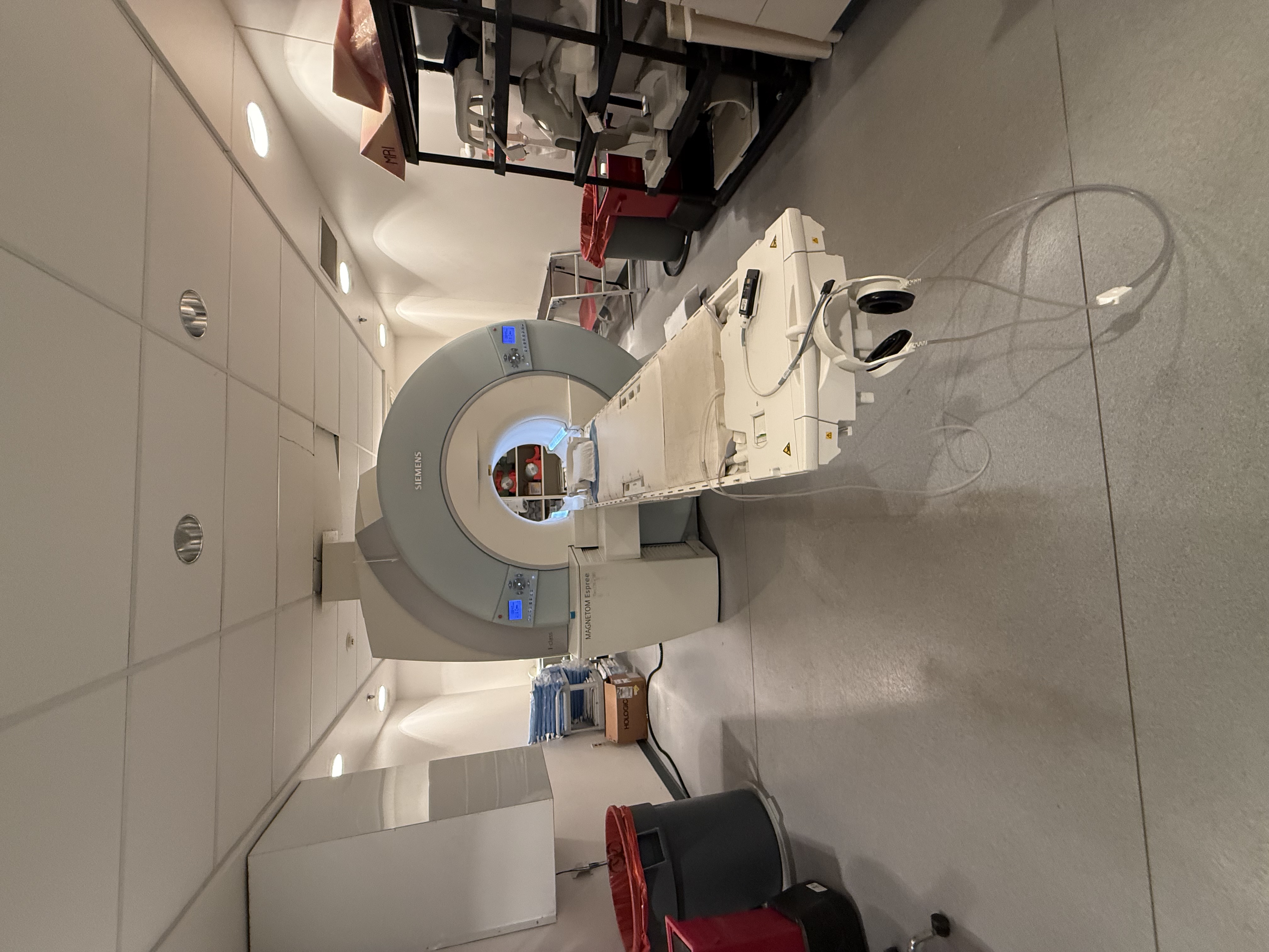 Siemens Espree MRI (18-Channel, 2008, with 8 Coils)