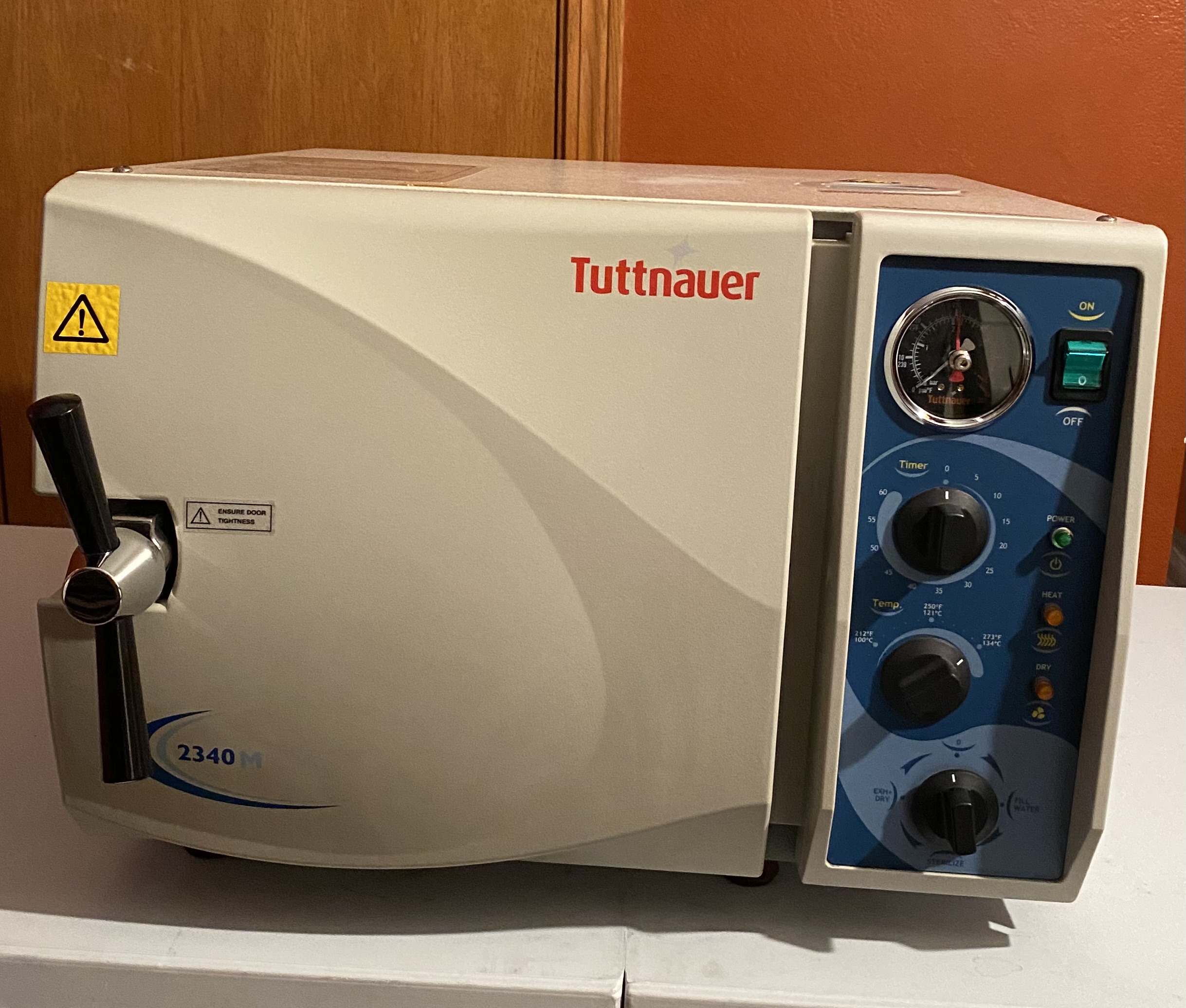 Tuttnauer 2340M Autoclave