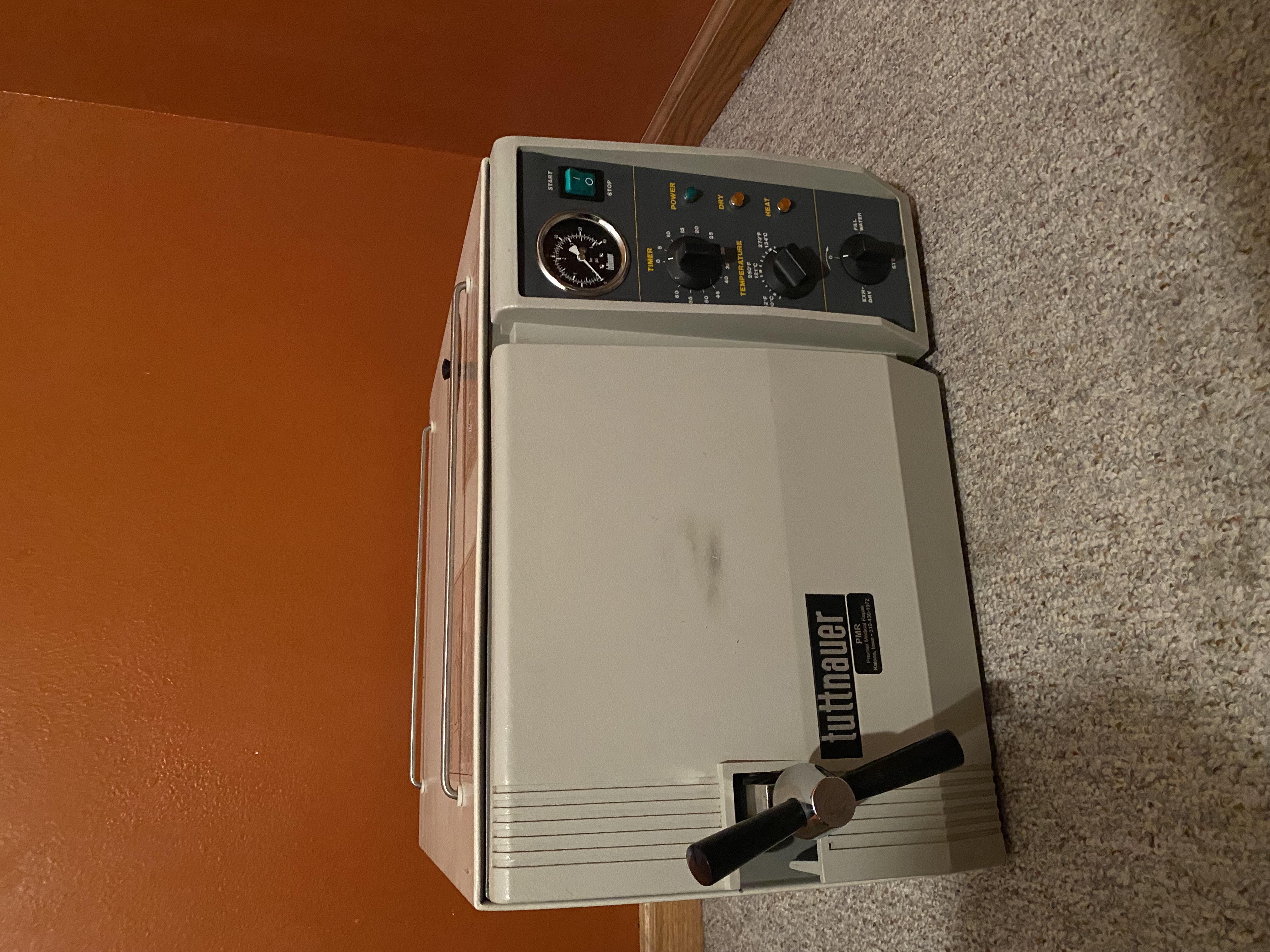 Tuttnauer 2340 Autoclave